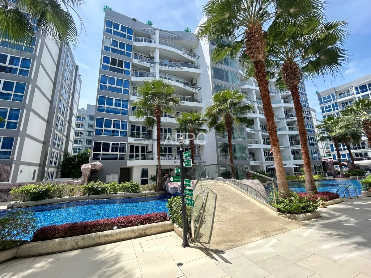 Just IN 1 Bedroom Condo in Grand Avenue Residence photo 3