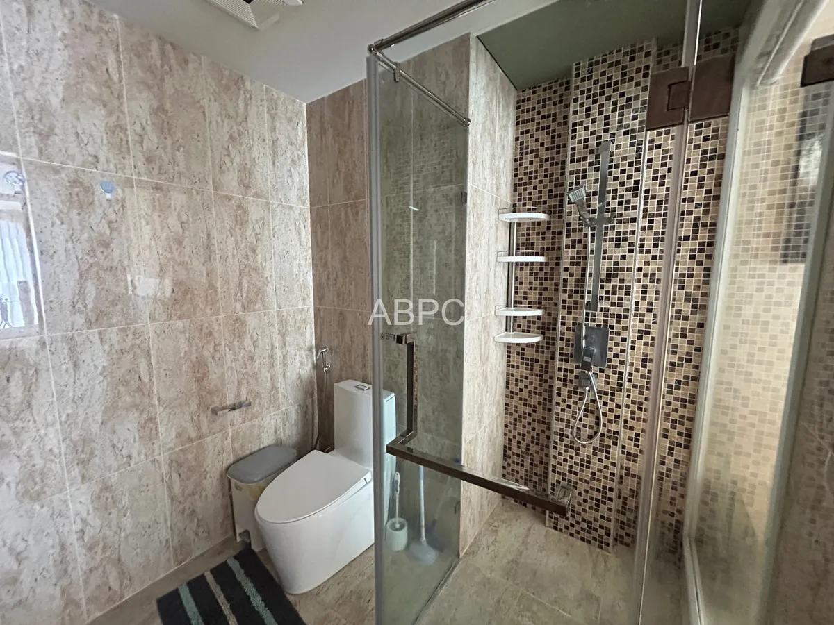 Just IN 1 Bedroom Condo in Grand Avenue Residence photo 6