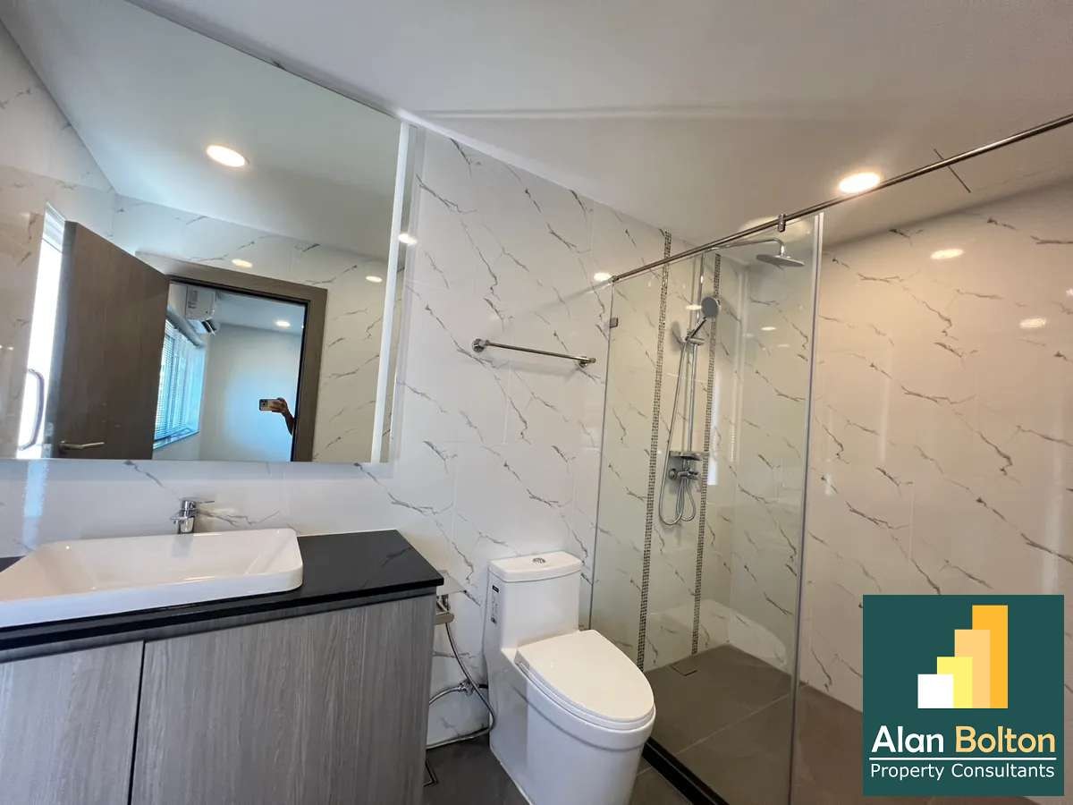 JUST LISTED 4 bedrooms 5 bathrooms in East Pattaya photo 17