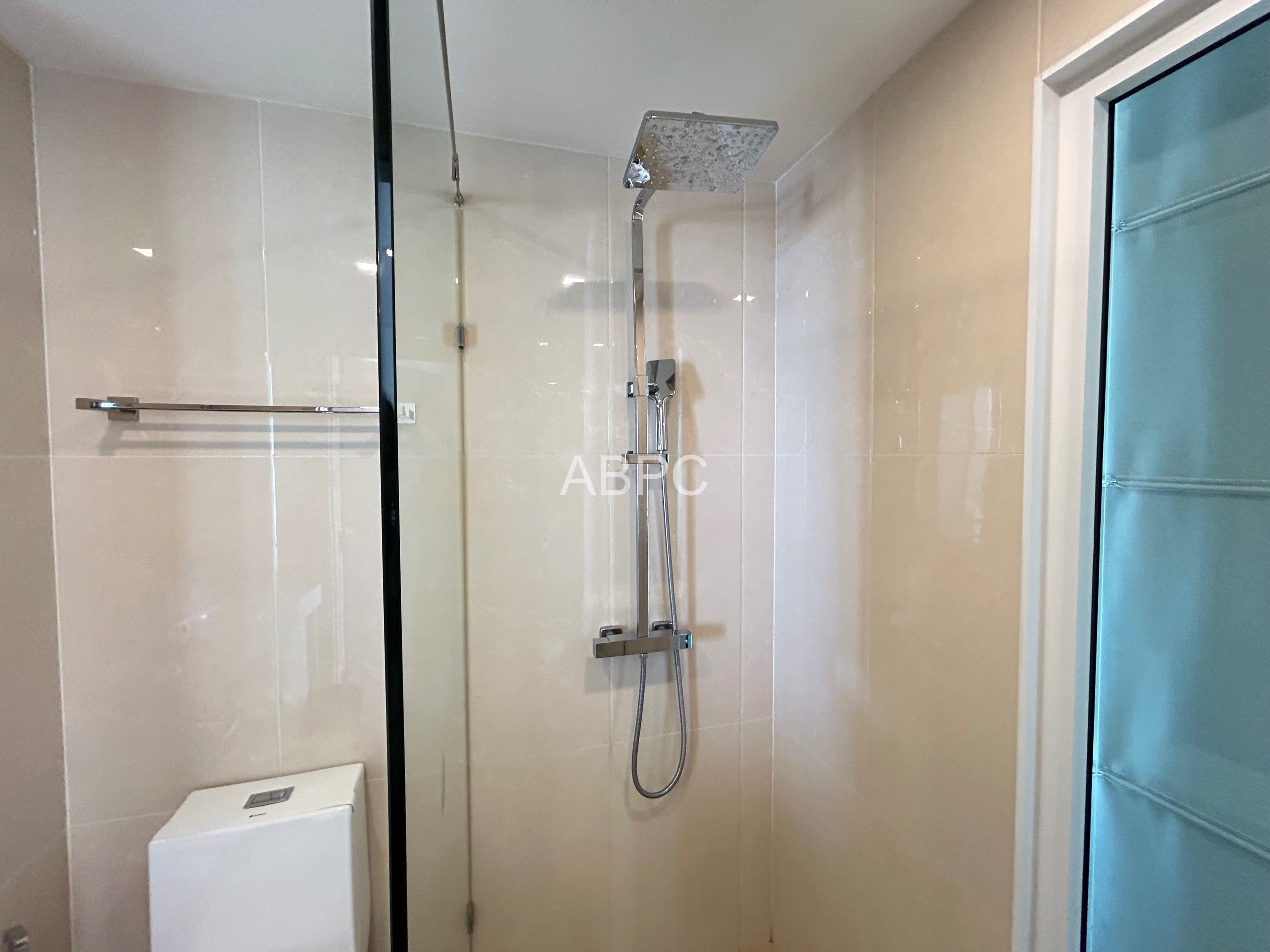 Just In 1 bedroom condo In City Garden Olympus photo 10