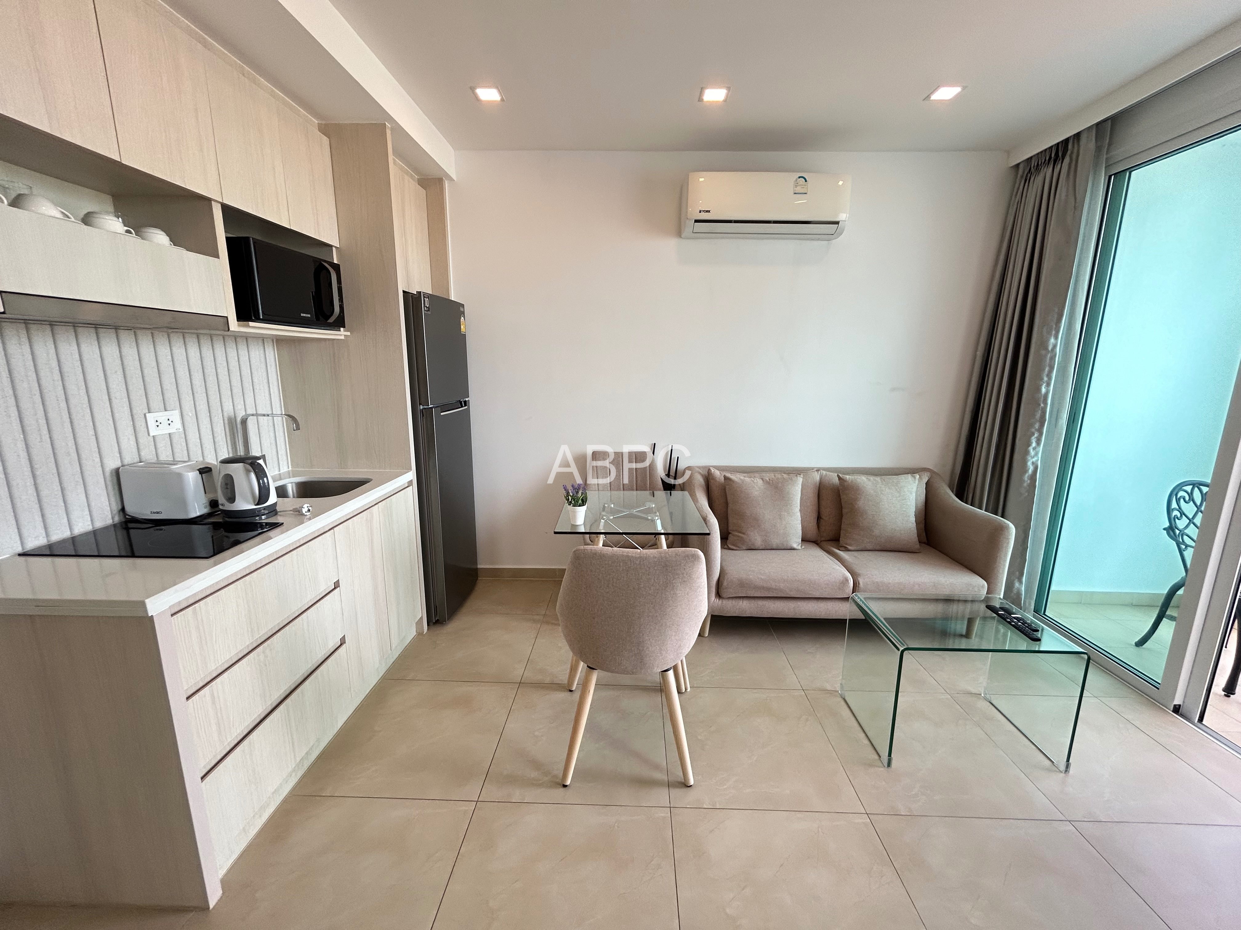 1 Bedroom For Rent and Sale in South Pattaya photo 6