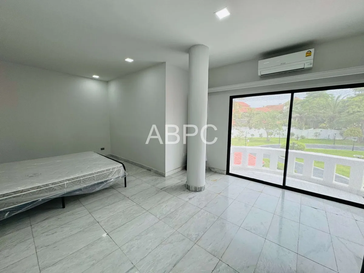 JUST IN 8 bedroom Private Pool Villa in Paradise Village 1 photo 13