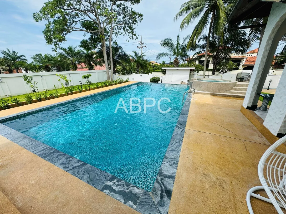JUST IN 8 bedroom Private Pool Villa in Paradise Village 1 photo 15