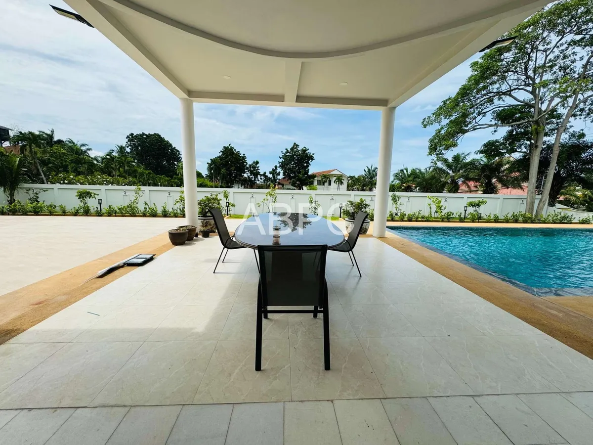 JUST IN 8 bedroom Private Pool Villa in Paradise Village 1 photo 9