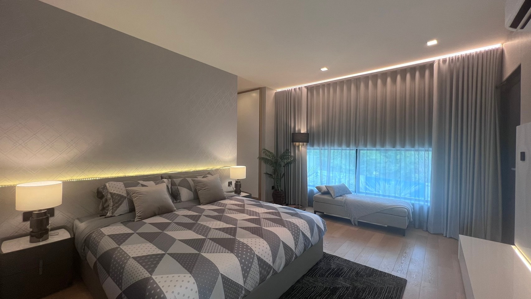Brand new Private Pool Villa in East Pattaya photo 14