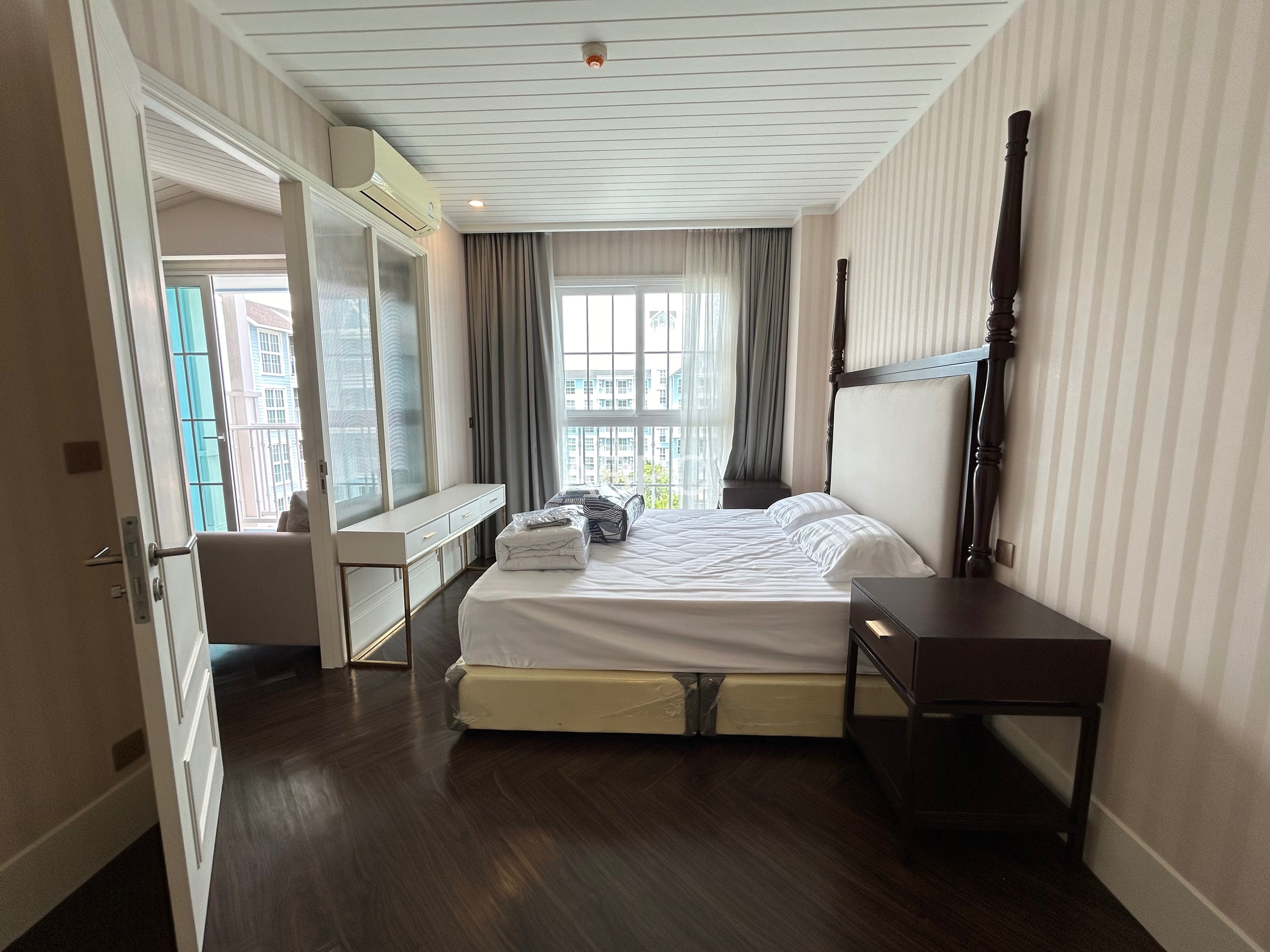 Beachfront 1 Bedroom Condo In Najomtien For Sale Or Rent photo 8