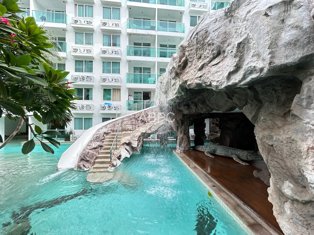 1 Bed 1 Bath Condo In Jomtien