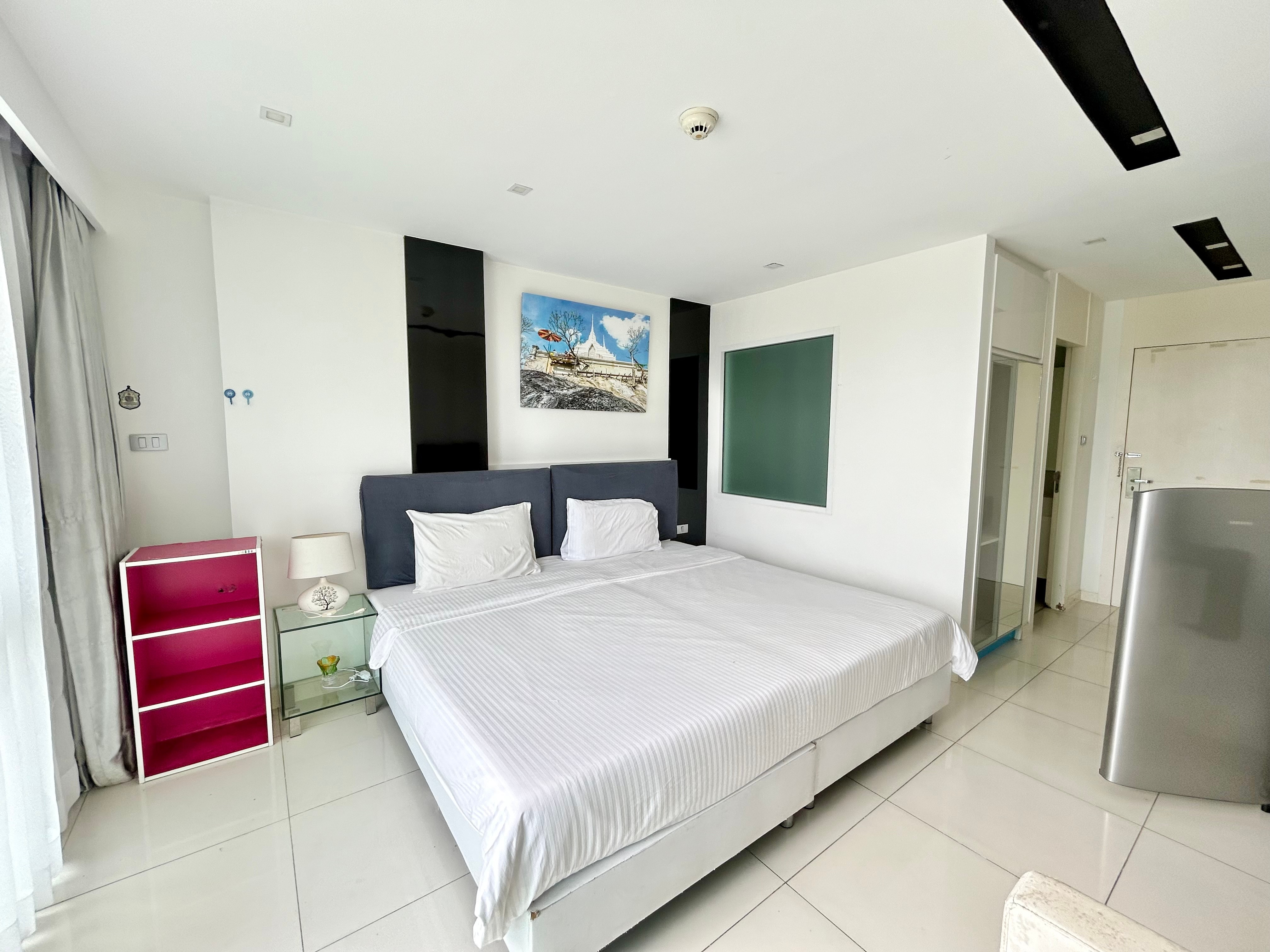 Very Cheap Studio Condo For Rent in Central Area photo 17