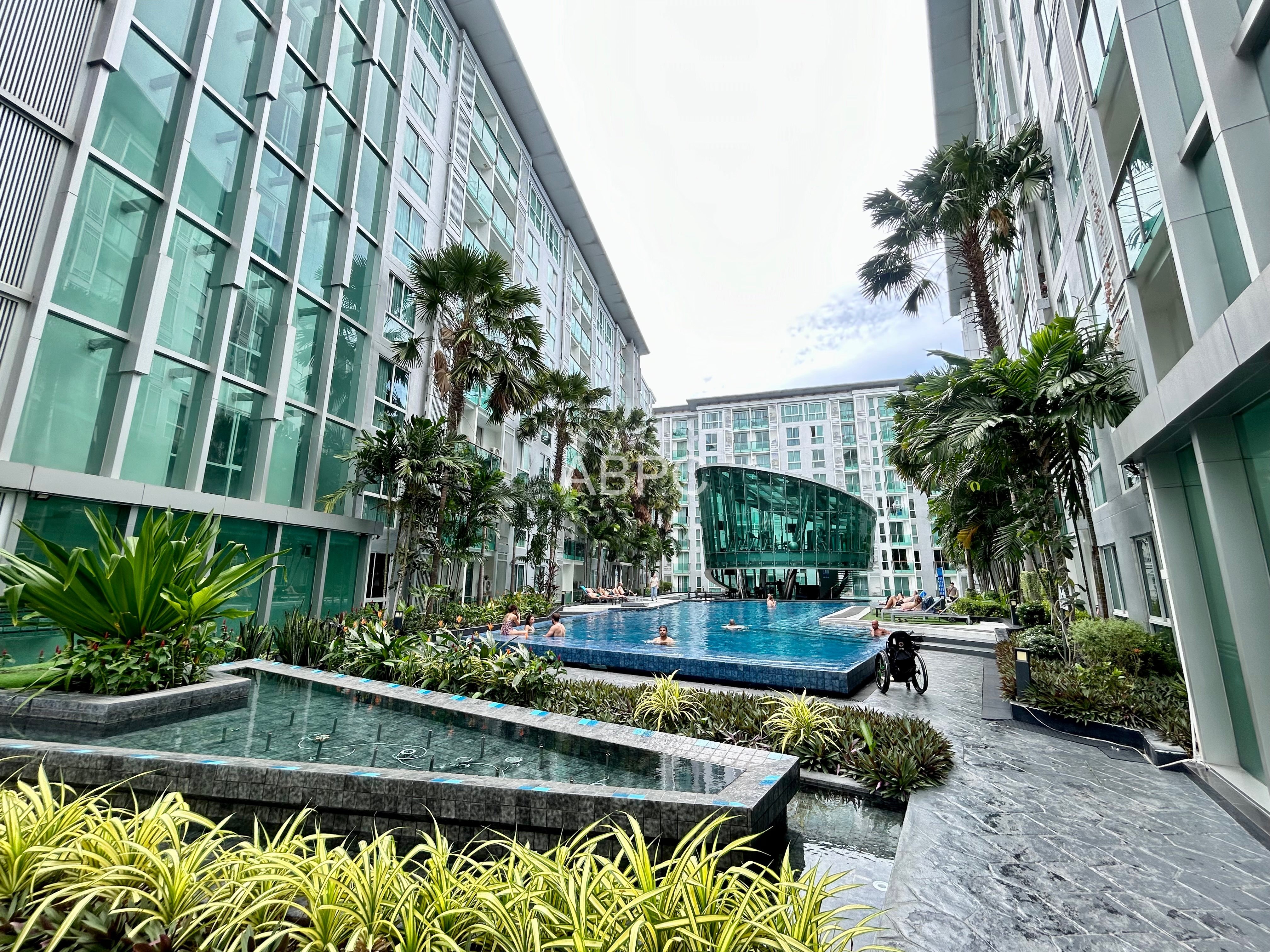 Very Cheap Studio Condo For Rent in Central Area