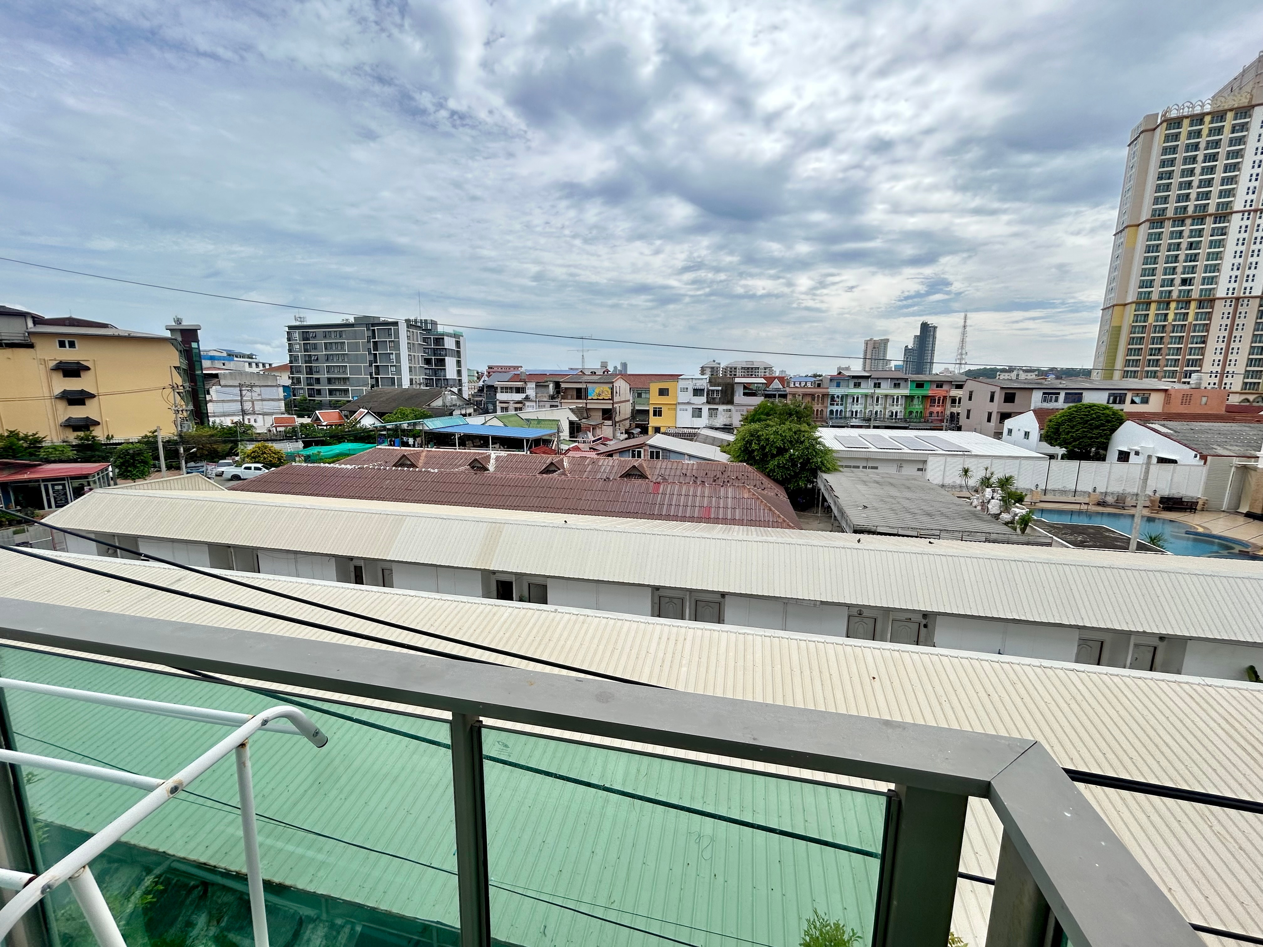 Very Cheap Studio Condo For Rent in Central Area photo 18