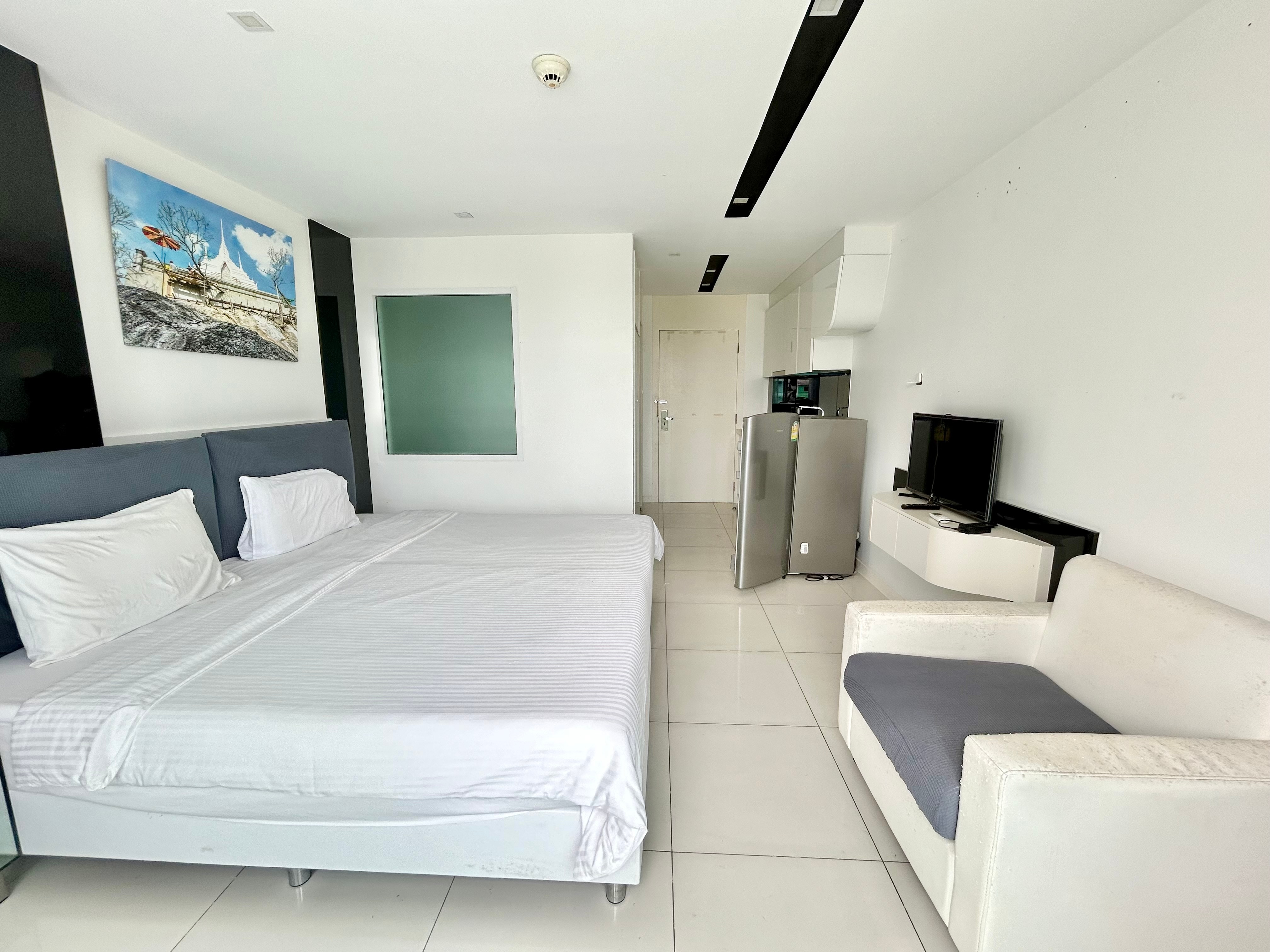 Very Cheap Studio Condo For Rent in Central Area photo 20