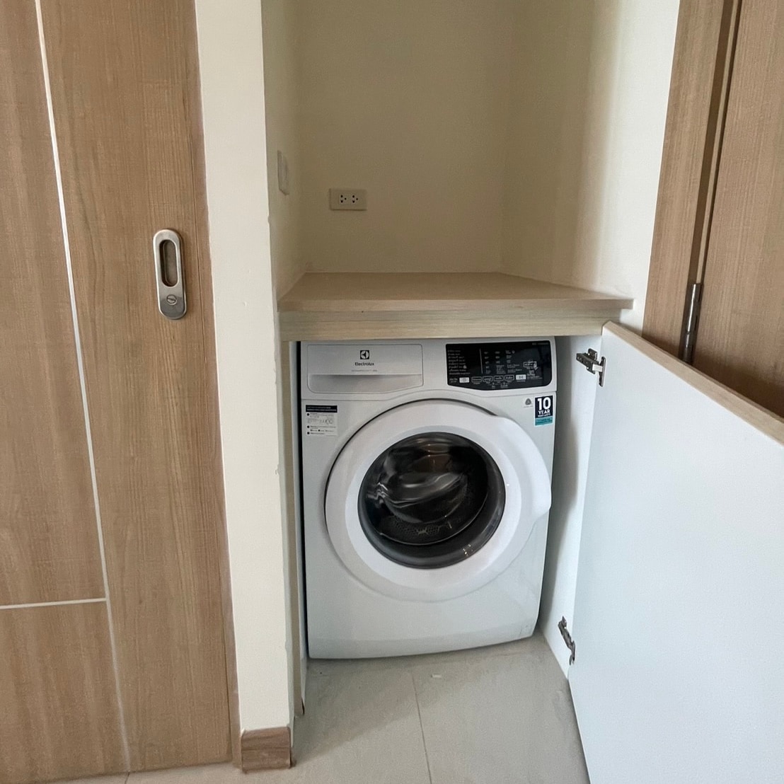 Riviera Jomtien 1 Bedroom Condo For Rent photo 14