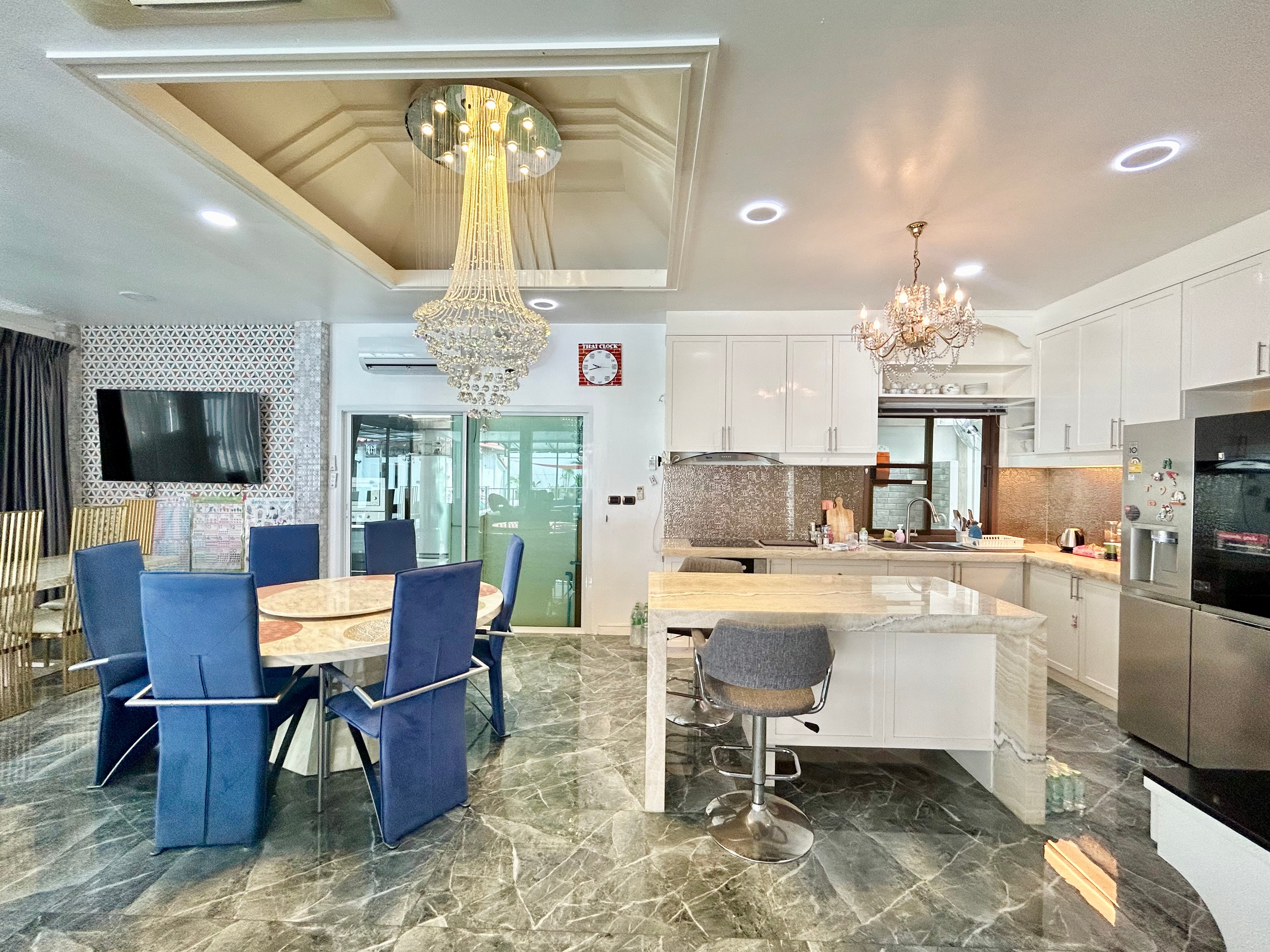 4 Bedroom House For Rent And Sale In Huayyai photo 16