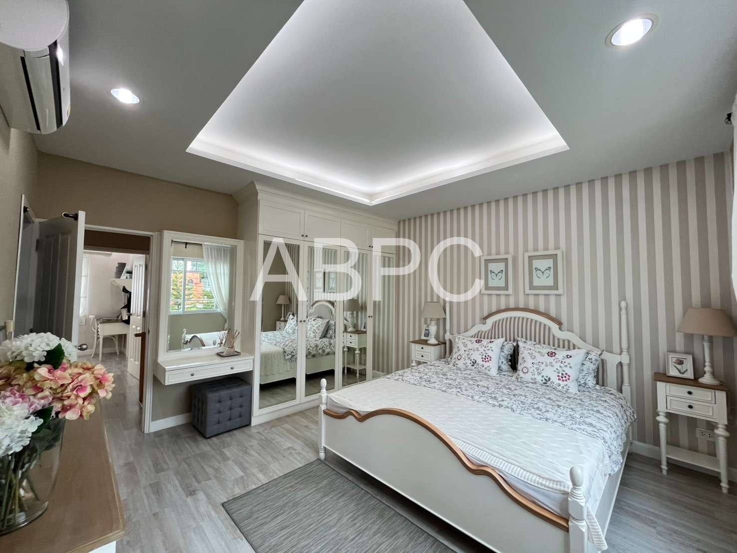 Natural Living 3 Bedrooms 3 Bathroom House For Sale in Huay yai photo 16