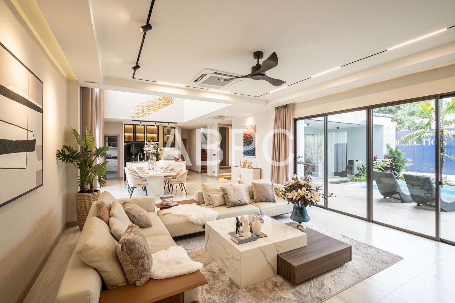5 Bedrooms 8 Bathrooms in East pattaya photo 12