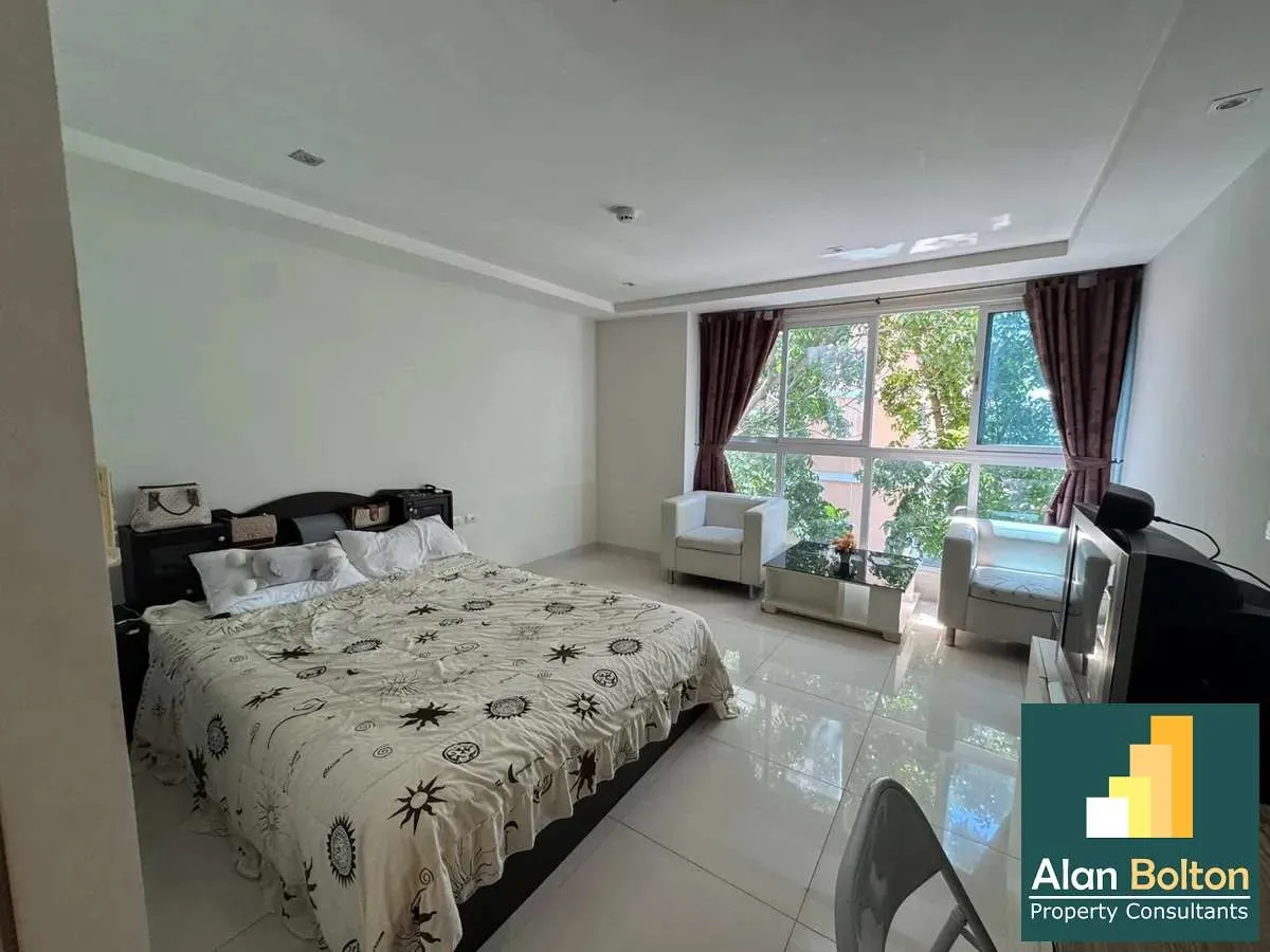 Reduced Price Nature View Studio Condo In Central Pattaya photo 11