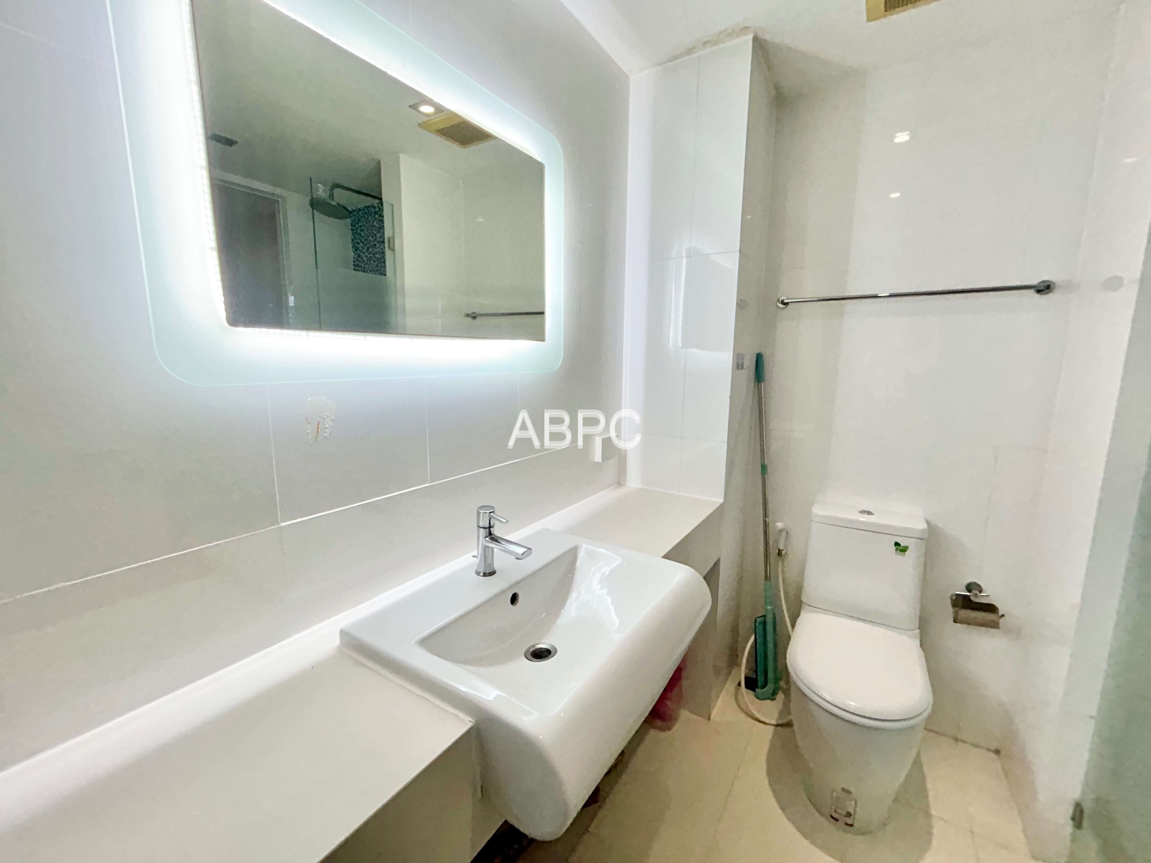 Reduced Price Nature View Studio Condo In Central Pattaya photo 4