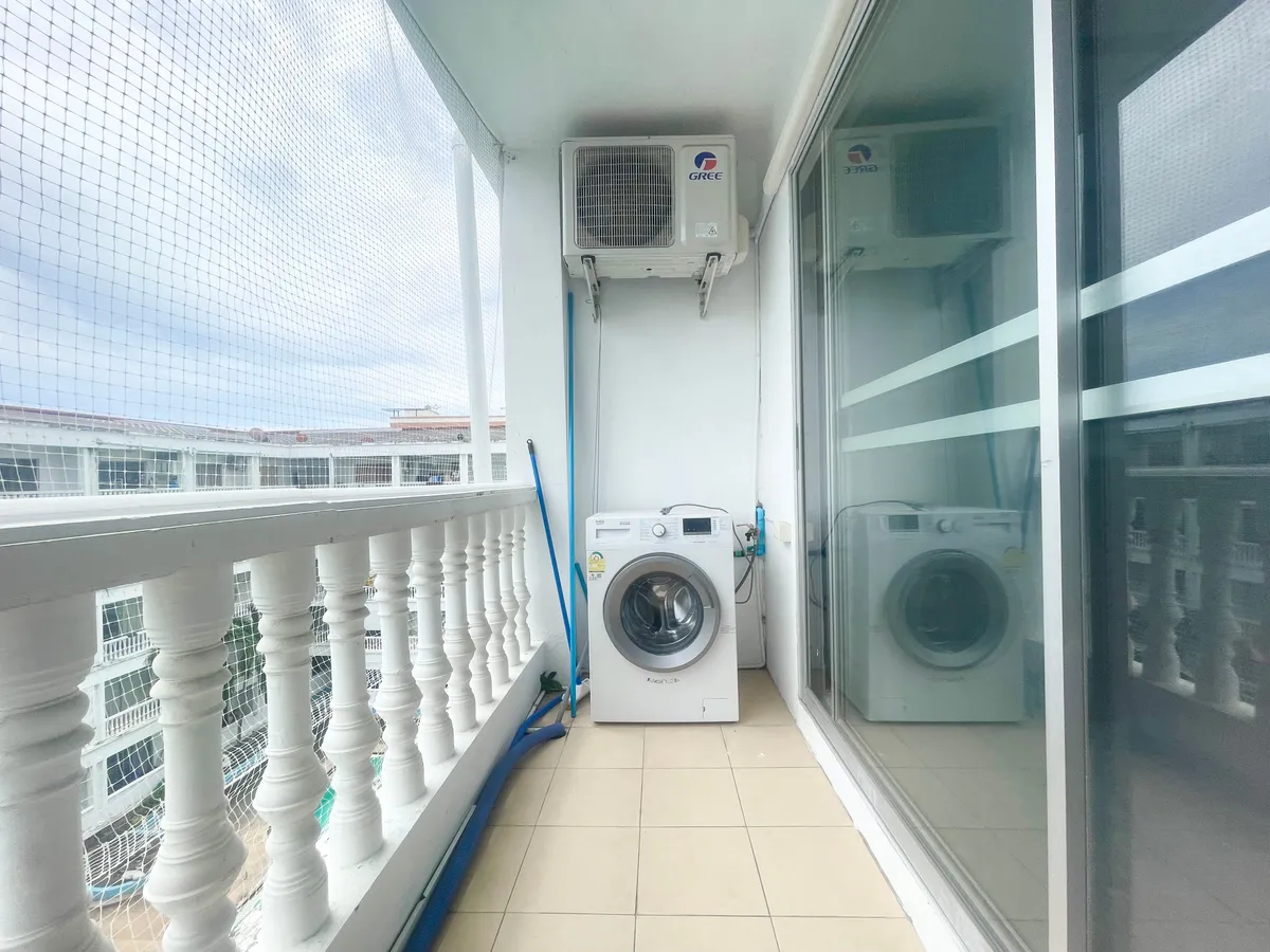 Large 1 Bed 1 Bath Condo In Jomtien photo 20