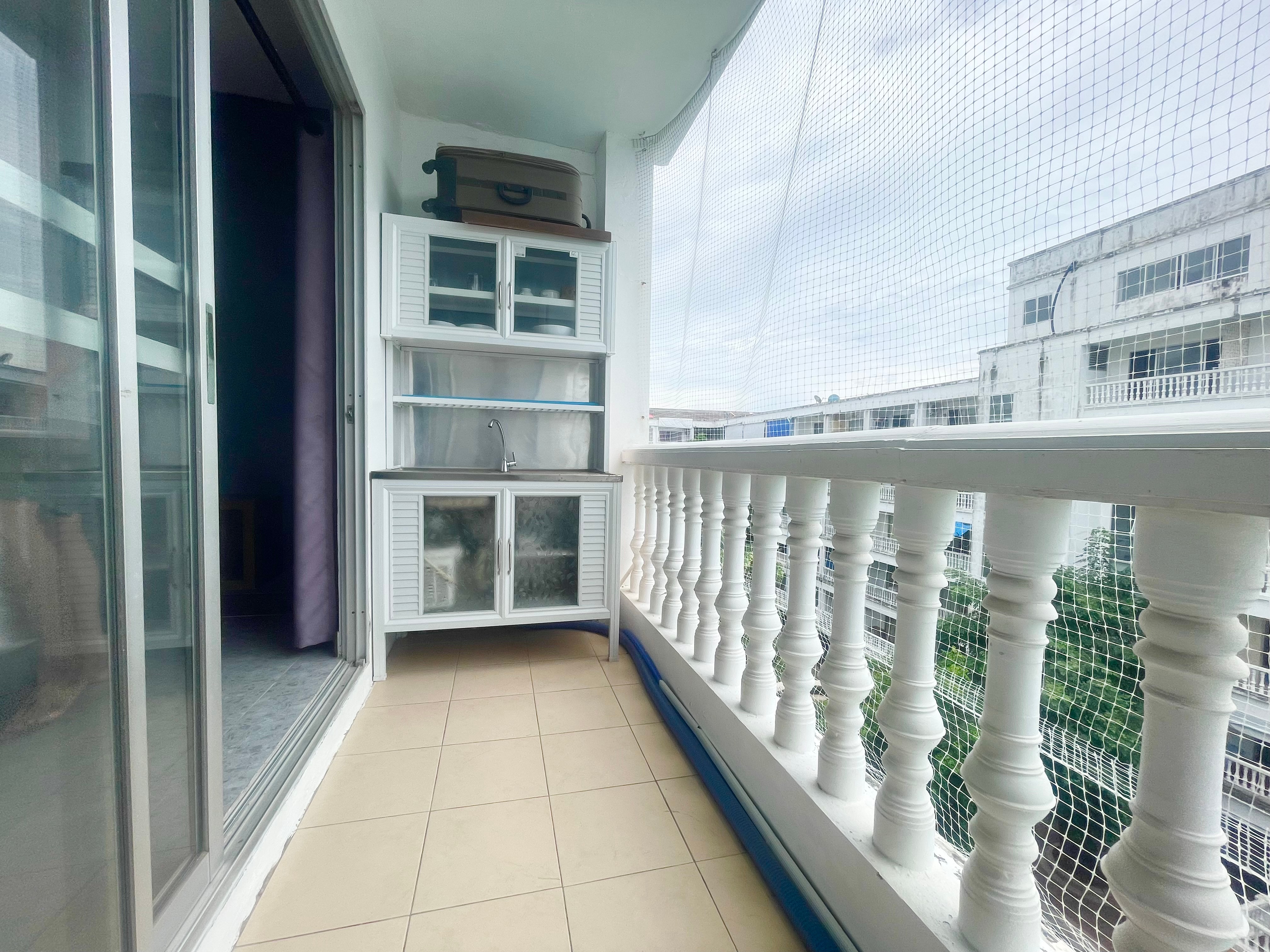 Large 1 Bed 1 Bath Condo In Jomtien photo 20