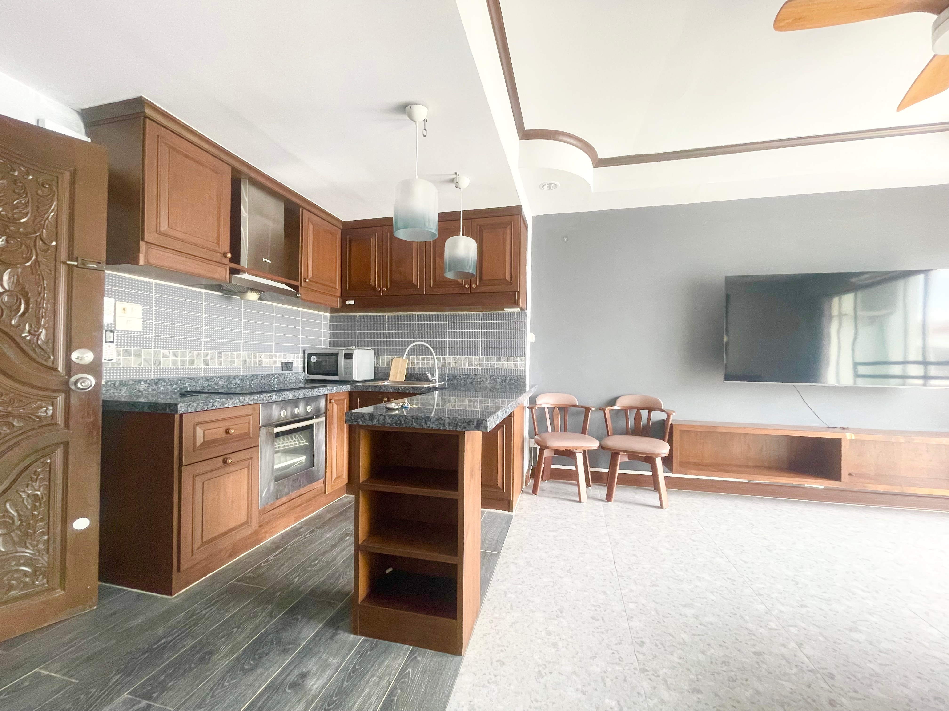 Large 1 Bed 1 Bath Condo In Jomtien photo 15