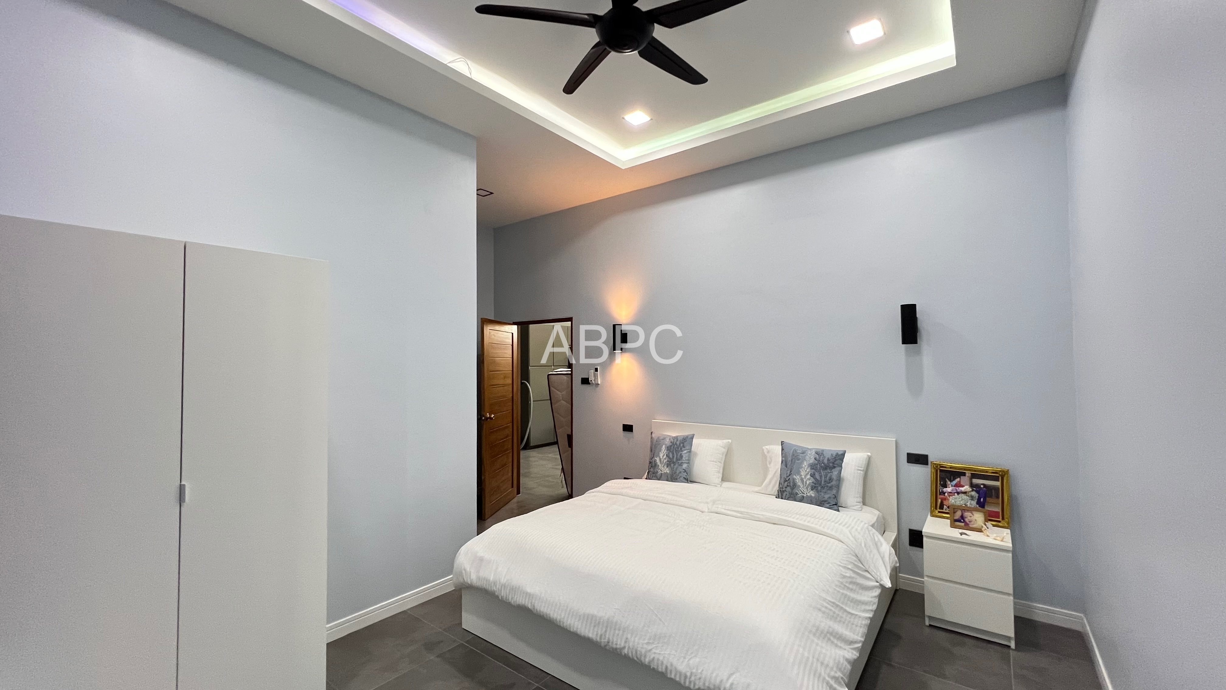 Brand New Luxury 2 Bedrooms 2 Bathrooms in East Pattaya photo 9