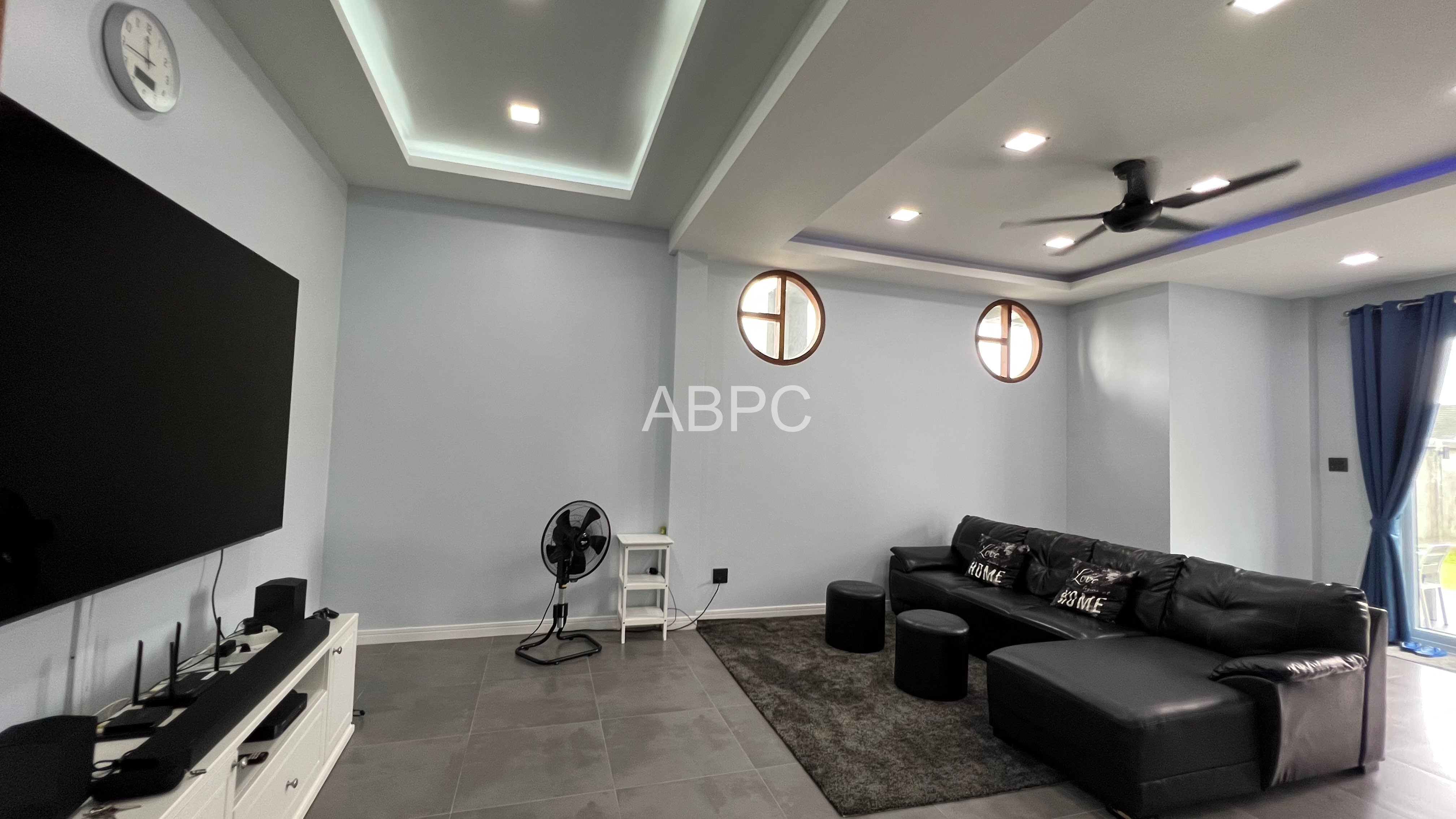 Brand New Luxury 2 Bedrooms 2 Bathrooms in East Pattaya photo 5