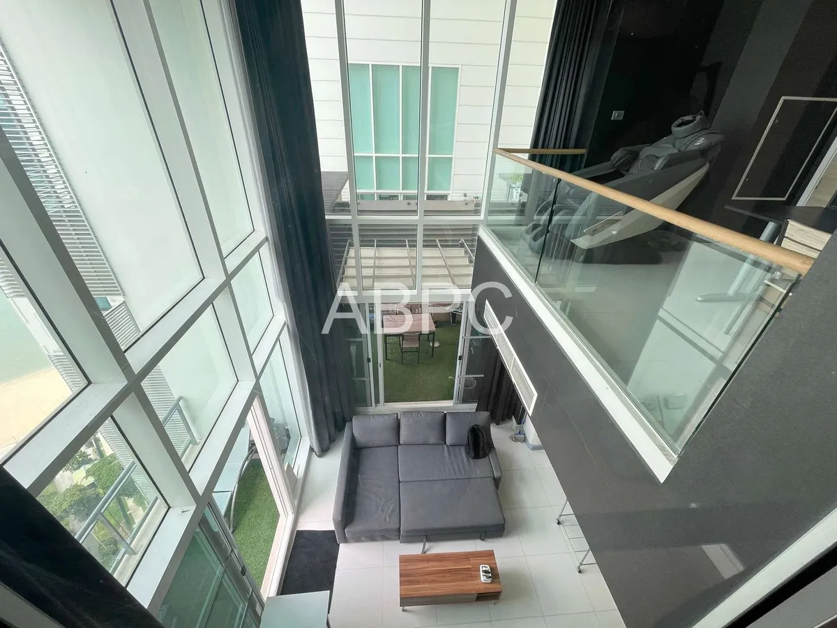 Ocean View Duplex 2 Bedroom 2 Bathroom in Jomtien