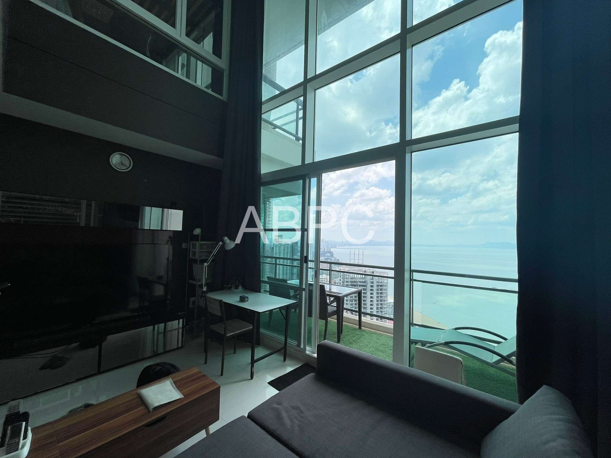 Ocean View Duplex 2 Bedroom 2 Bathroom in Jomtien photo 10
