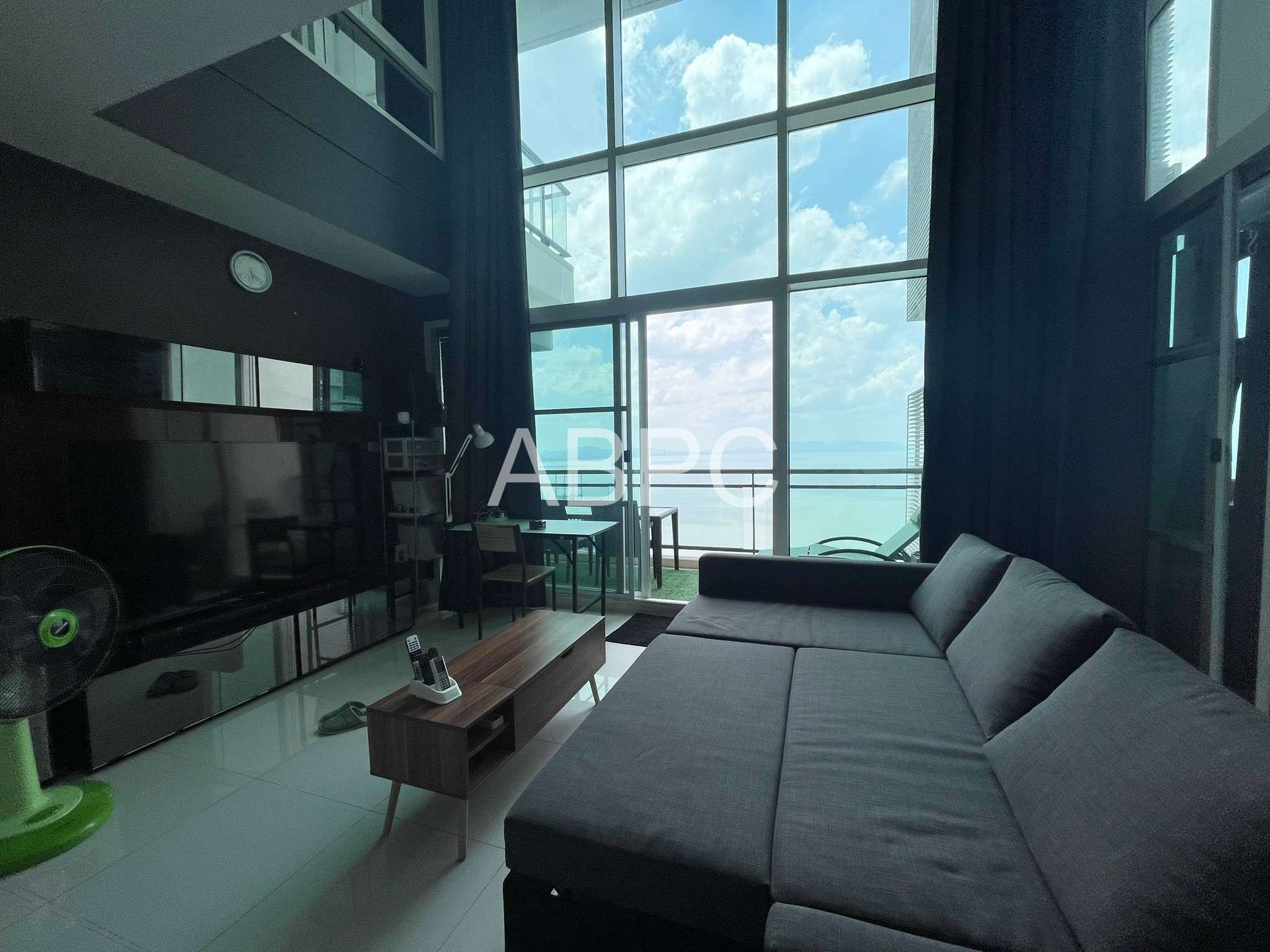 Ocean View Duplex 2 Bedroom 2 Bathroom in Jomtien photo 3