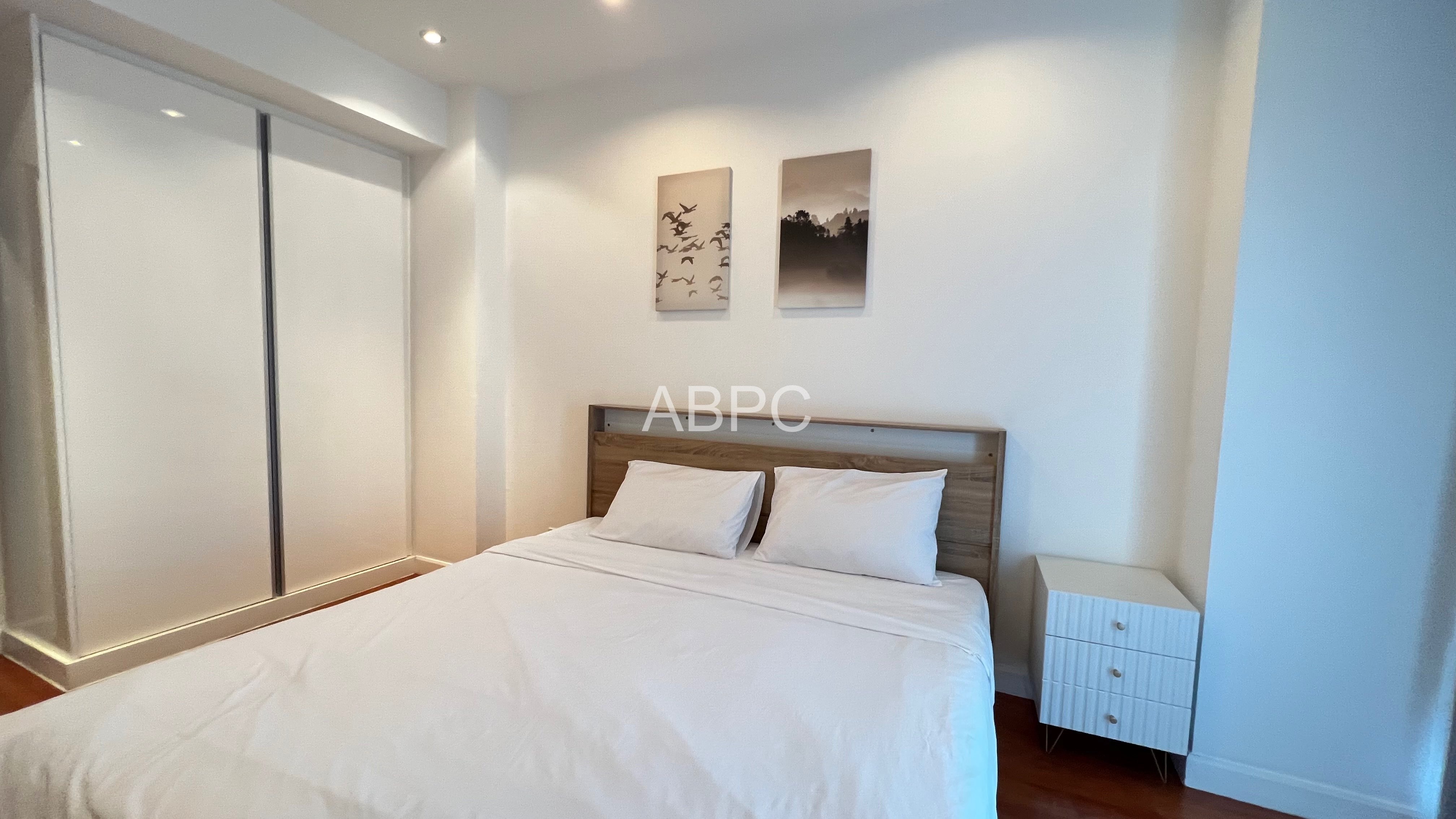 High Floor 1 Bed Condo For in Pratumnak photo 6