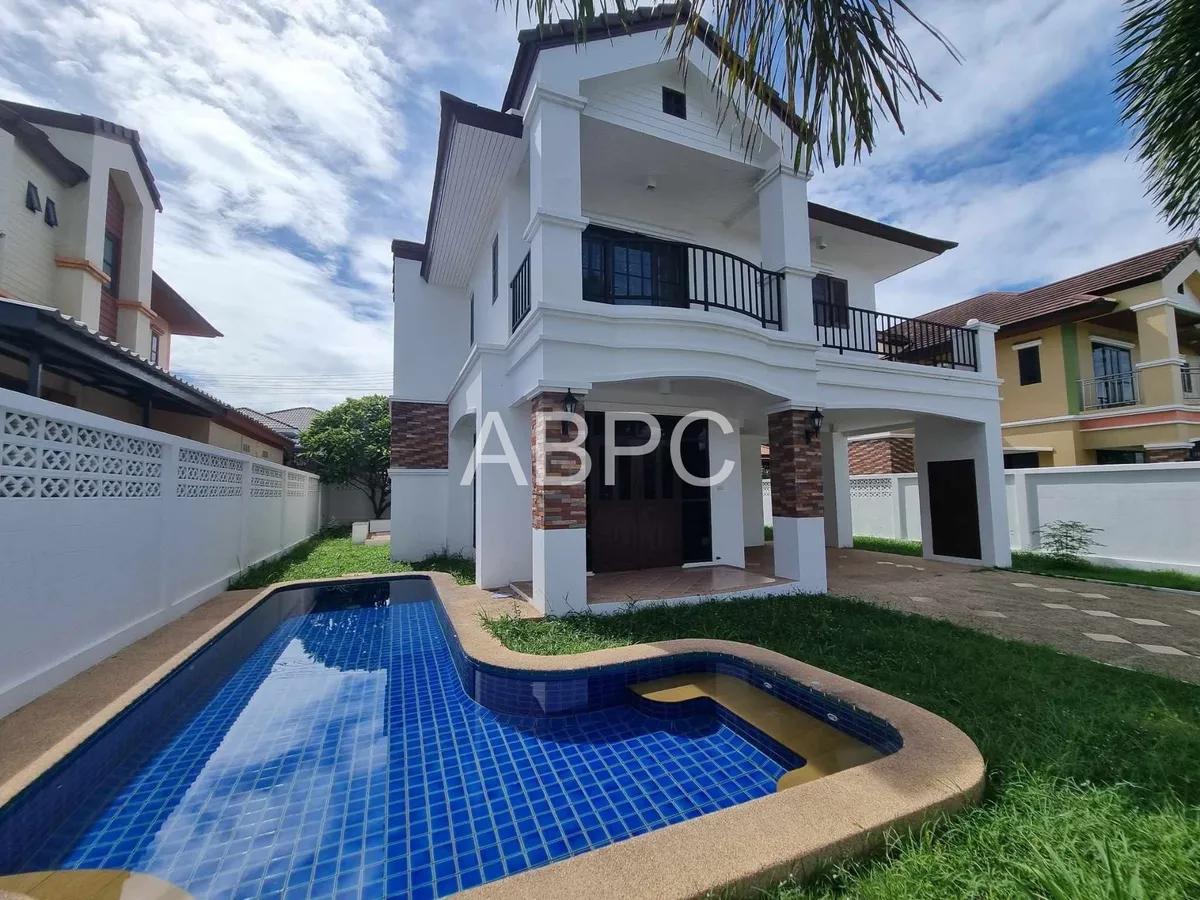 3 Bed Pool House For Rent on Siam Country Club