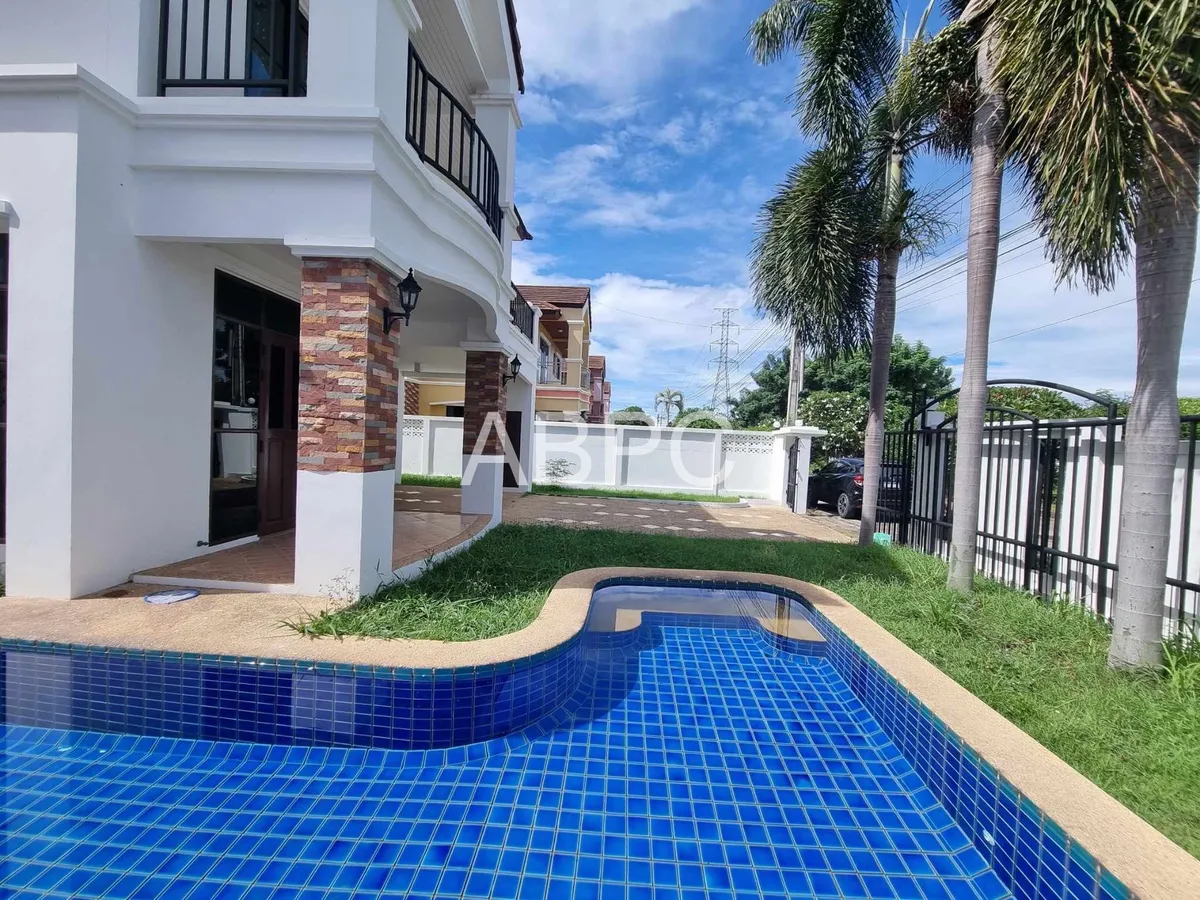 3 Bed Pool House For Rent on Siam Country Club photo 3