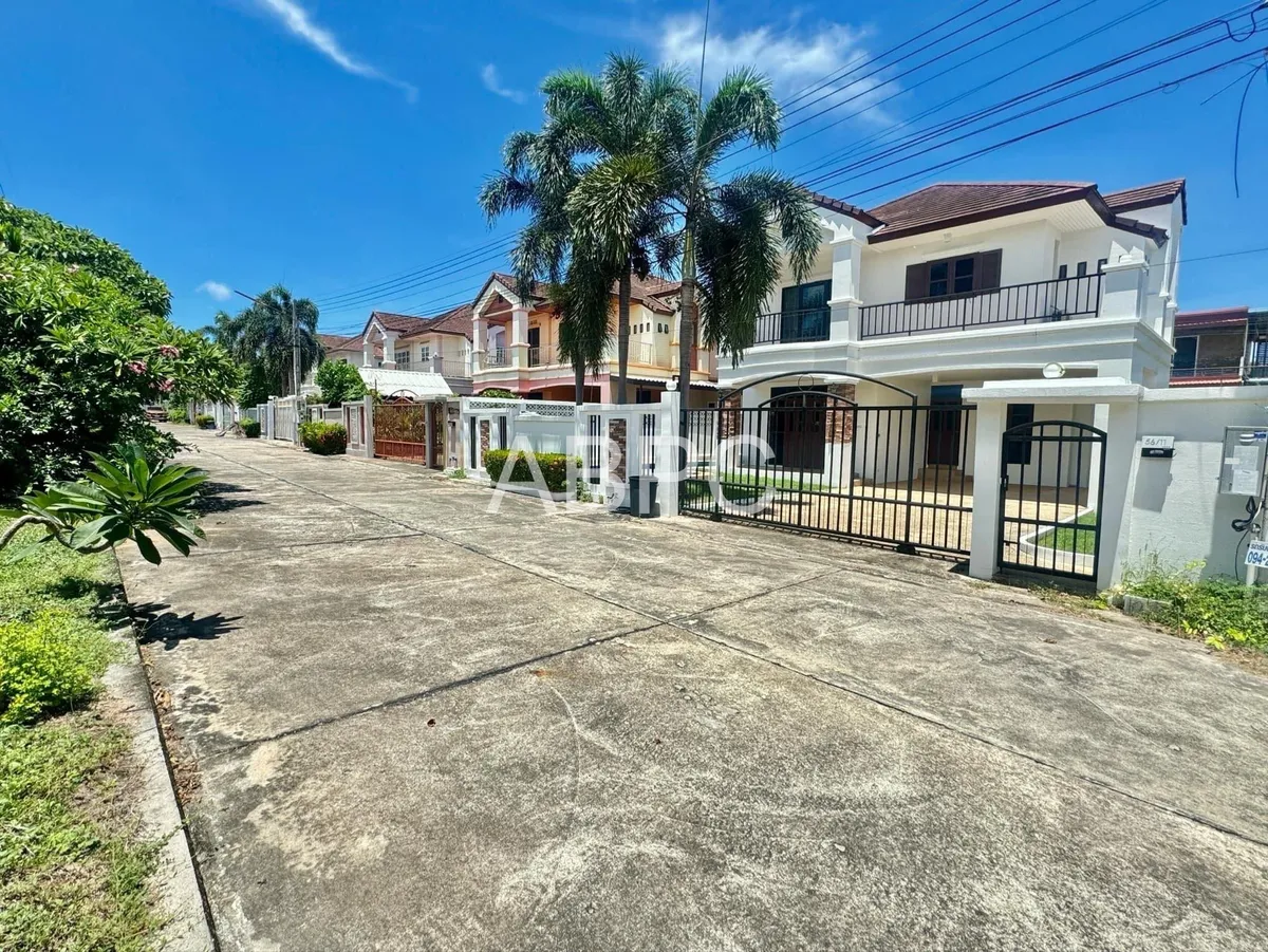 3 Bed Pool House For Rent on Siam Country Club photo 6