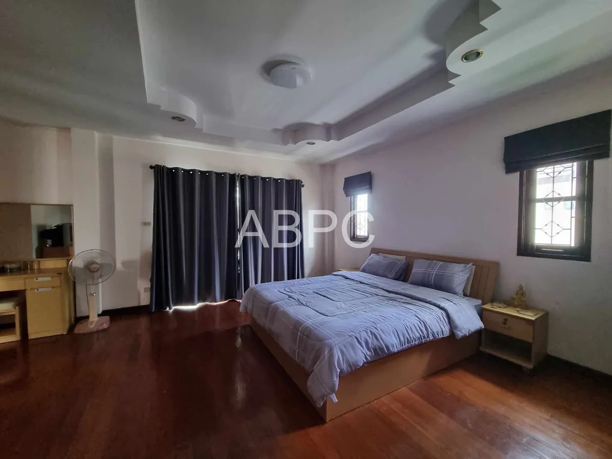 3 Bed Pool House For Rent on Siam Country Club photo 8