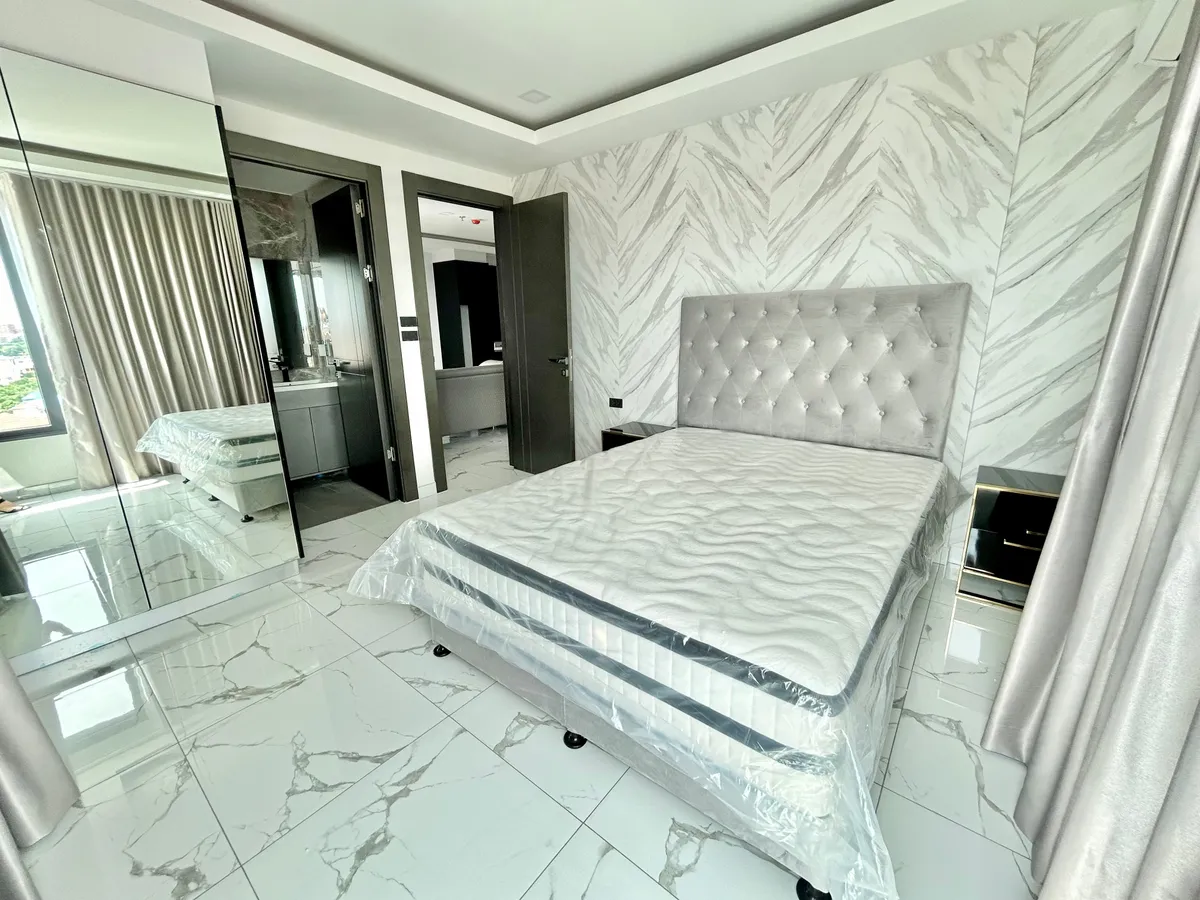 Brand New 2 Bedroom Condo For Rent in Arcadia Millennium Tower photo 21