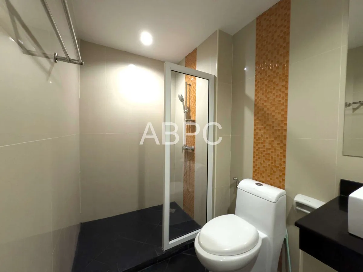 Cheap Studio For Rent in Pratumnak photo 5