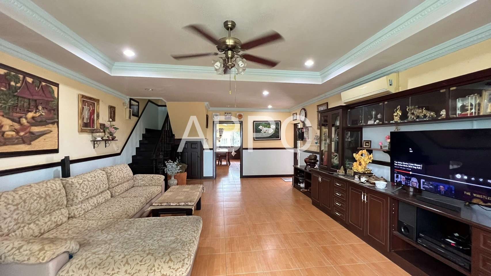 Twin 3 floor Townhouses for sale in East Pattaya photo 10