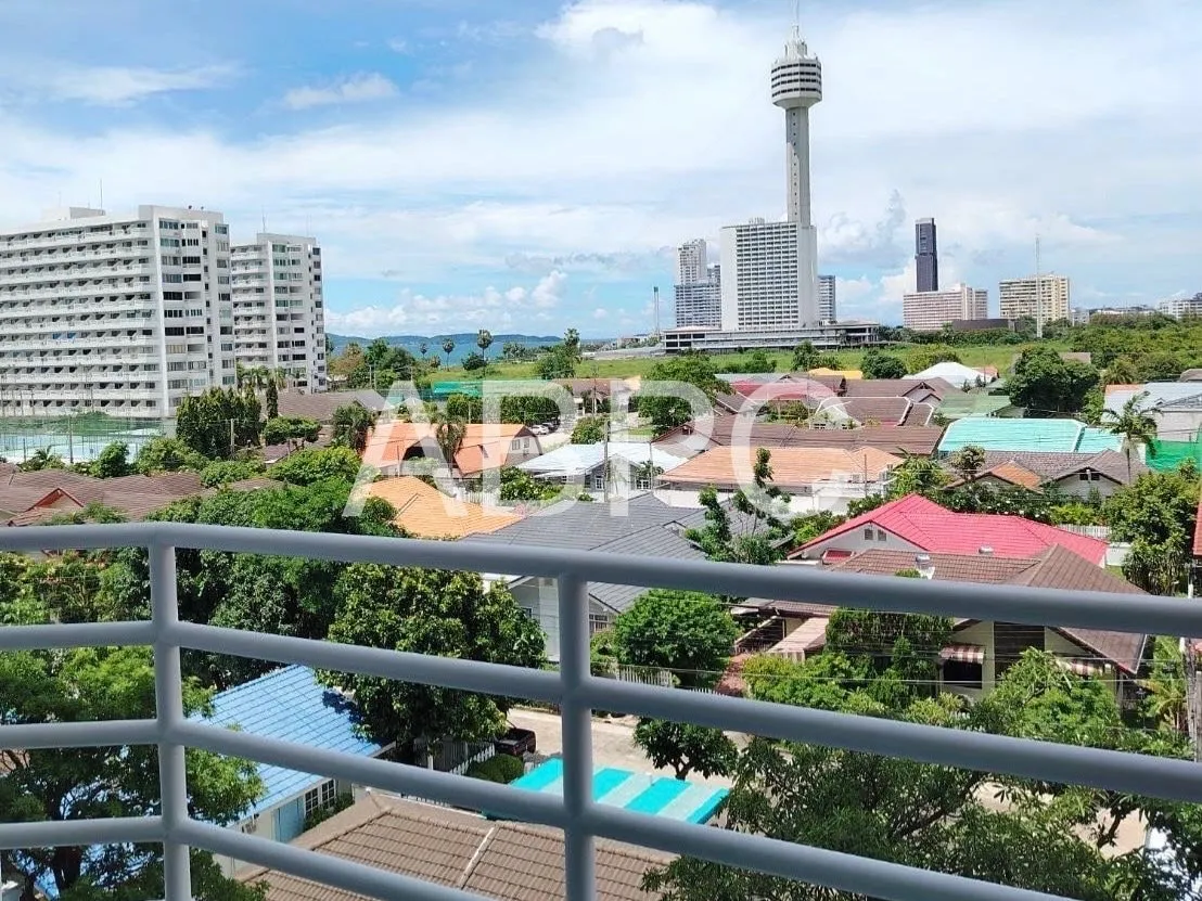 New Refurbished Studio Condo For Sale photo 7