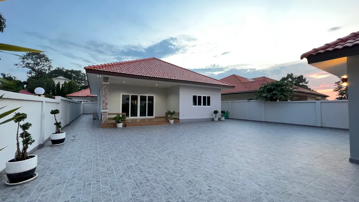 3 Bedrooms 3 Bathrooms in East pattaya photo 12