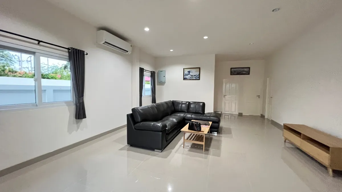 3 Bedrooms 3 Bathrooms in East pattaya photo 15