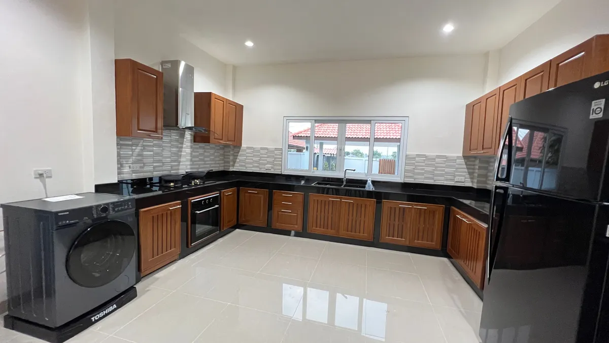 3 Bedrooms 3 Bathrooms in East pattaya photo 16