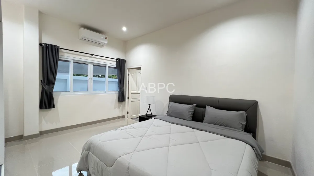 3 Bedrooms 3 Bathrooms in East pattaya photo 7