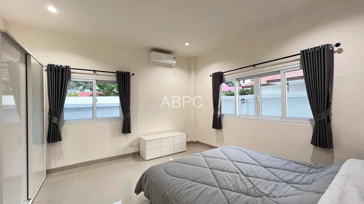 3 Bedrooms 3 Bathrooms in East pattaya photo 8