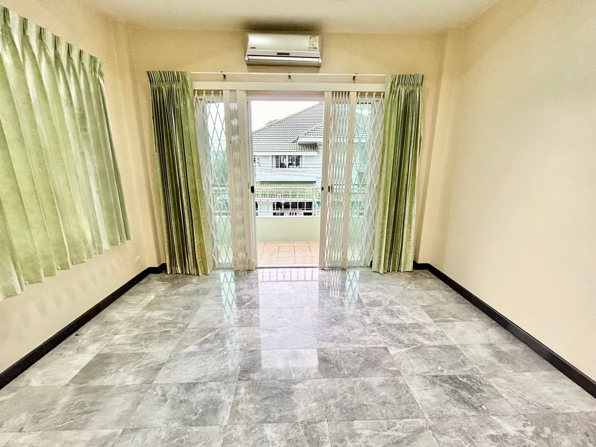 3 Bedroom House For Rent in North Pattaya photo 18