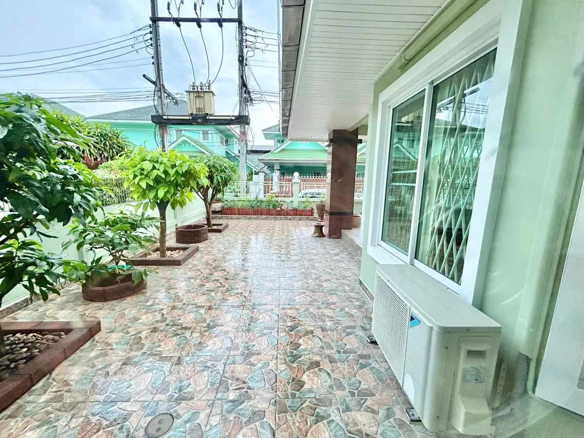 3 Bedroom House For Rent in North Pattaya photo 24