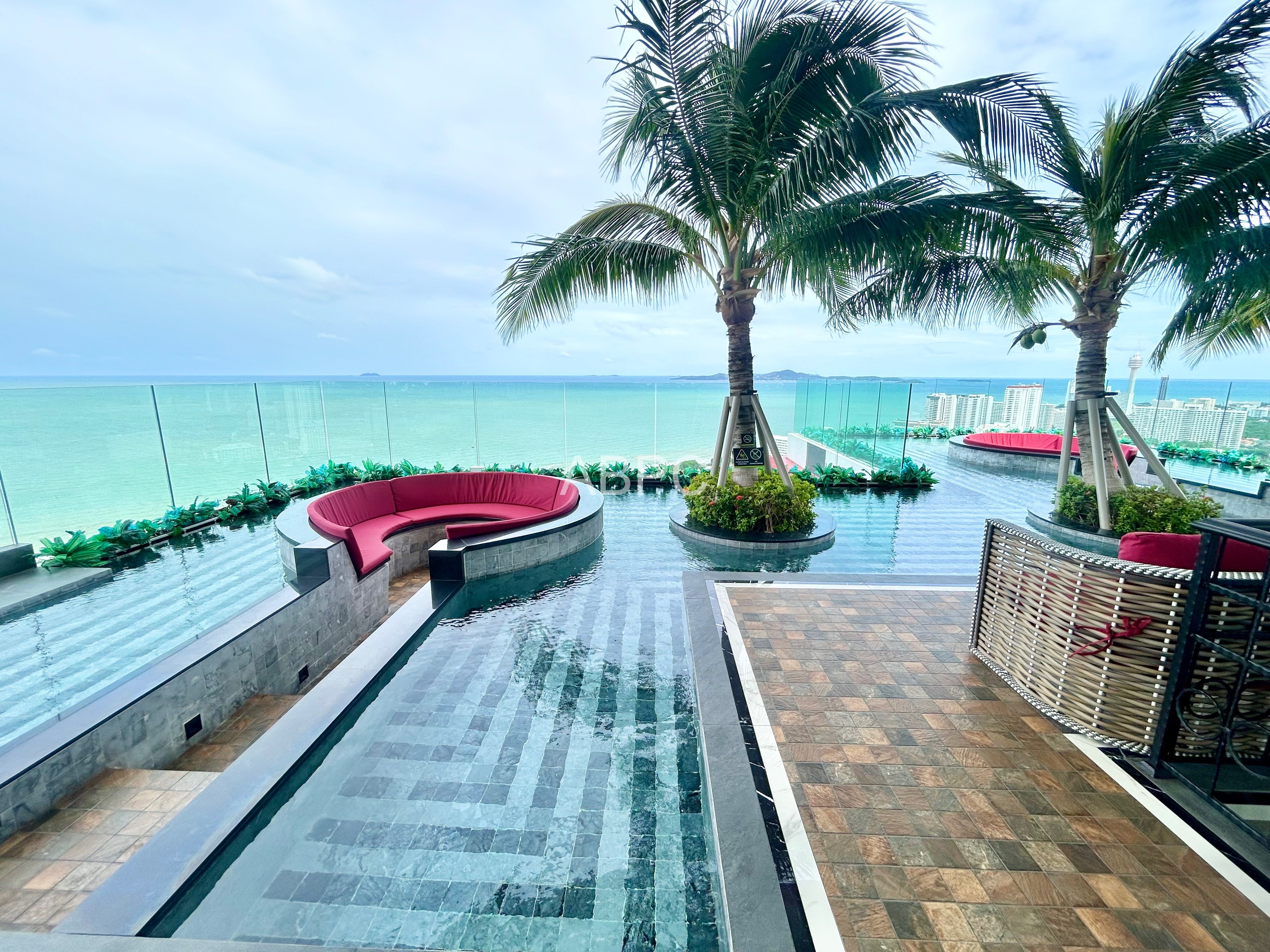 Ocean view 1 Bedroom Condo In Jomtien For Sale photo 5