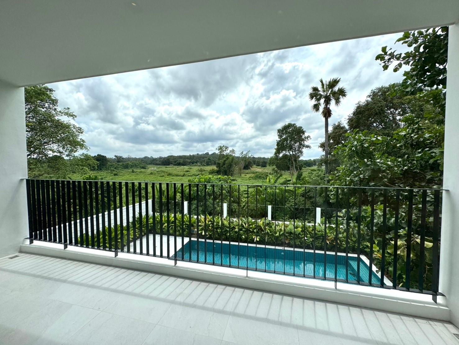 5 Bedrooms 7 Bathrooms in East Pattaya photo 38
