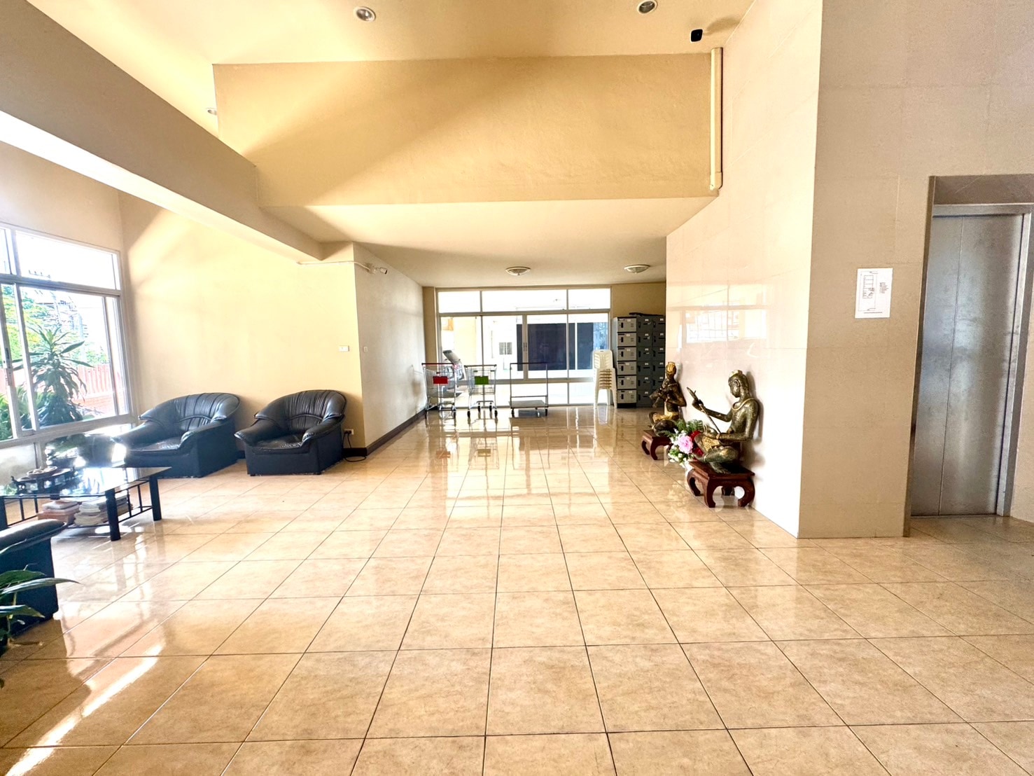 Large City View 1 Bed 1 Bath Condo In Central Pattaya photo 12