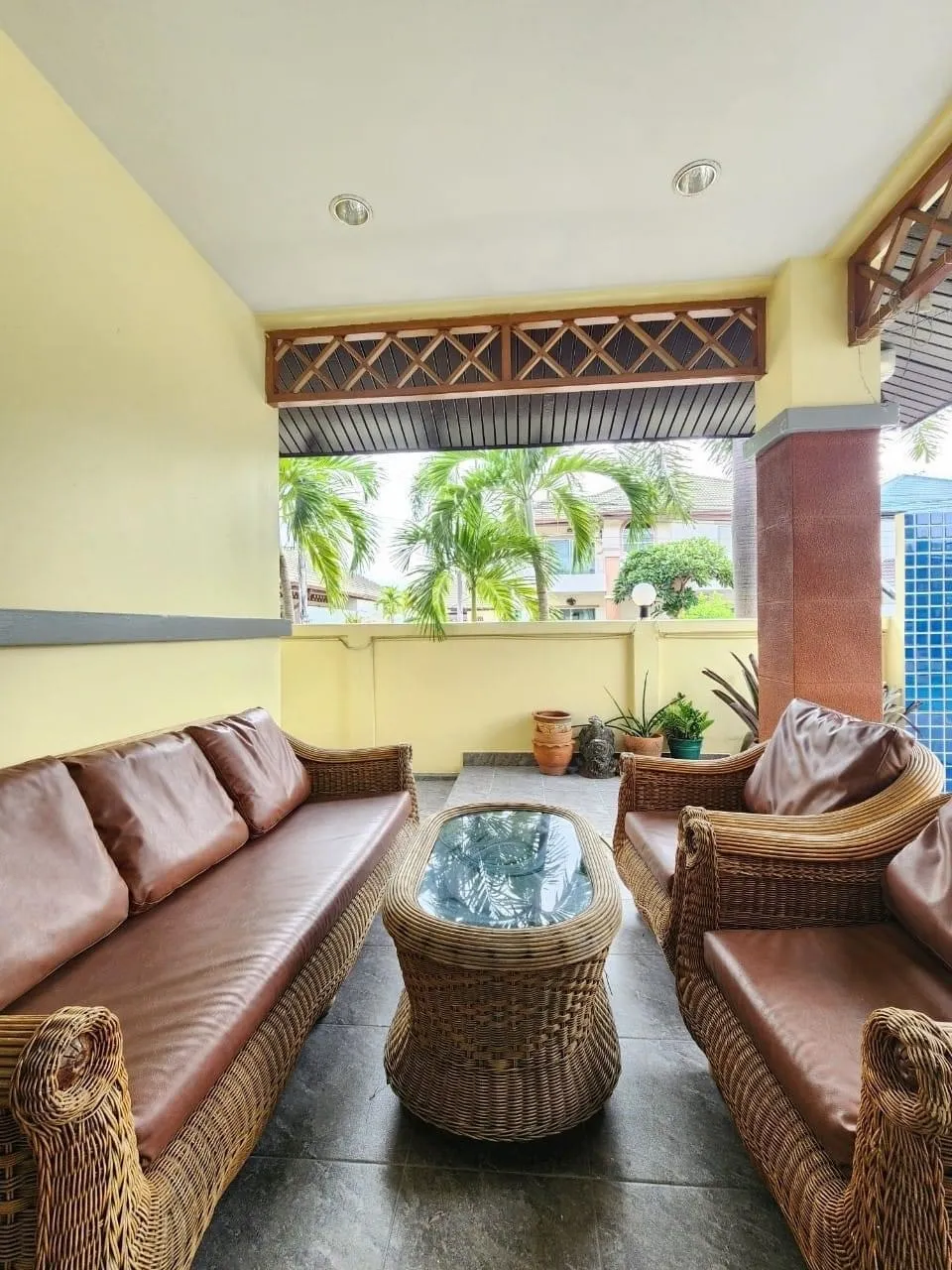 3 Bedrooms 3 Bathrooms in East pattaya photo 8