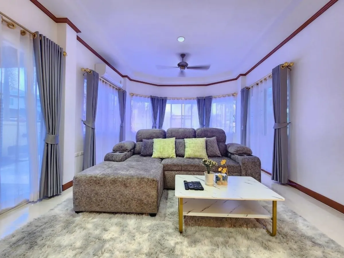 3 Bedrooms 3 Bathrooms in East pattaya photo 9